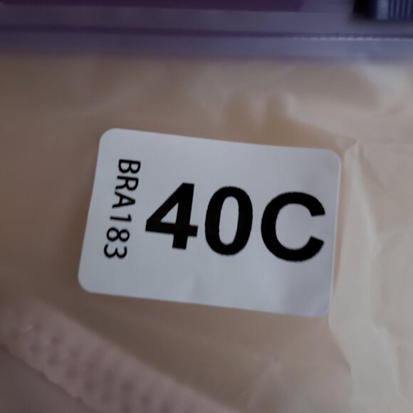 NWT women's Shecurve tan bra 40c - Picture 3 of 14